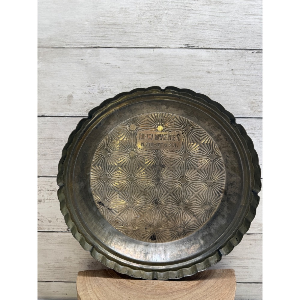 Vintage New Ovenex Starburst Baking Pan Scalloped Edge Tin N 710-10 USA 10 Inch